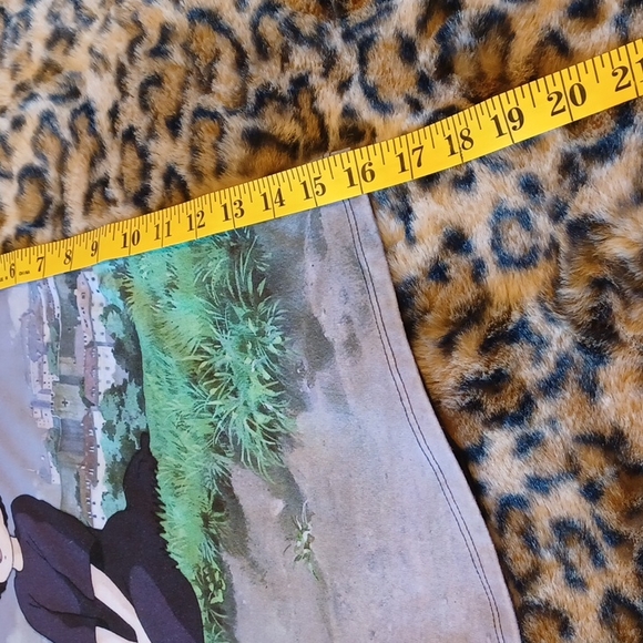 HOT TOPIC 2X KIKIS DELIVERY SERVICE CHARACTERS IN FRONT.NO FLAWS - Picture 4 of 6